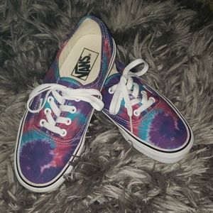 Vans  Womens size 7, Men size 5.5